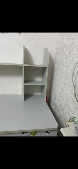 Стол для учёбы со шкафом