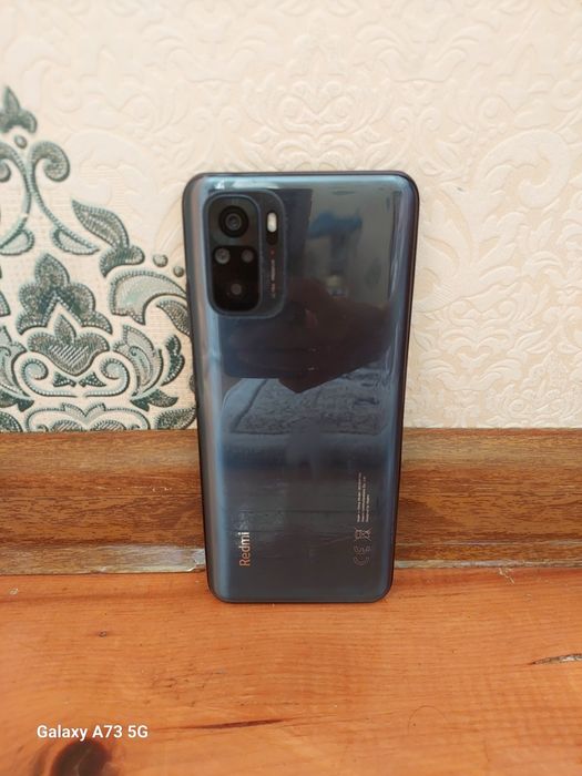 Telefon sotiladi redi 10