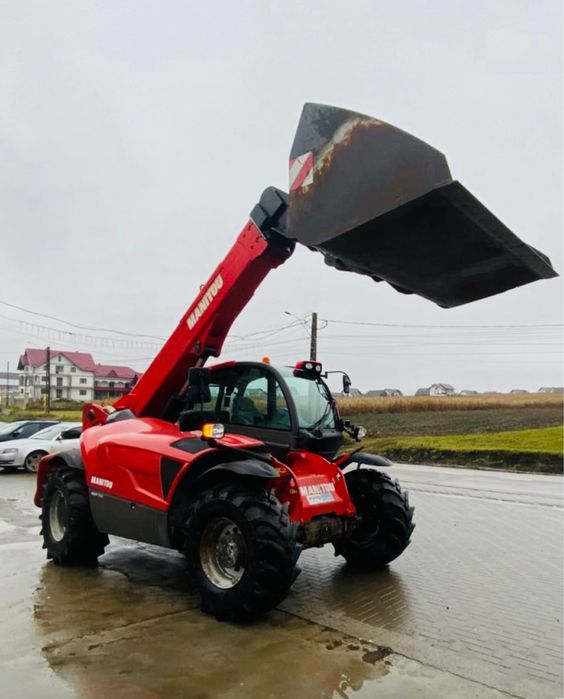 Manitou MHT 790  ridica 9 t