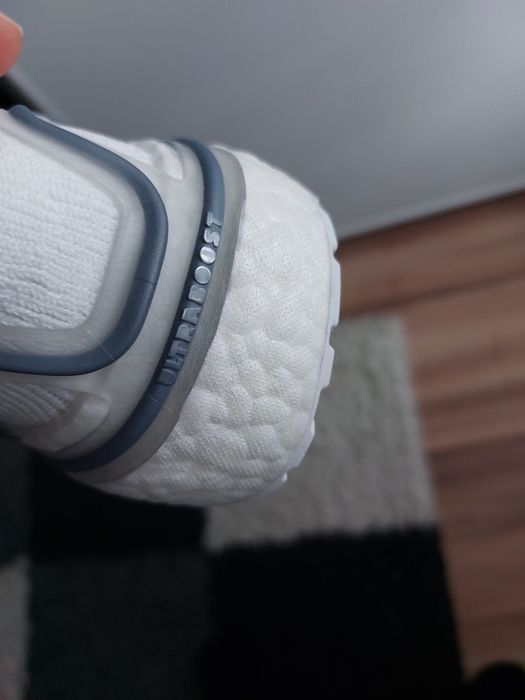 Маратонки adidas ultra boost