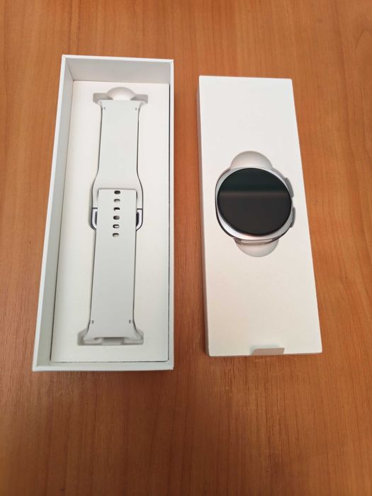 Samsung Galaxy Watch 8, 46mm, BT, Silver, garantie