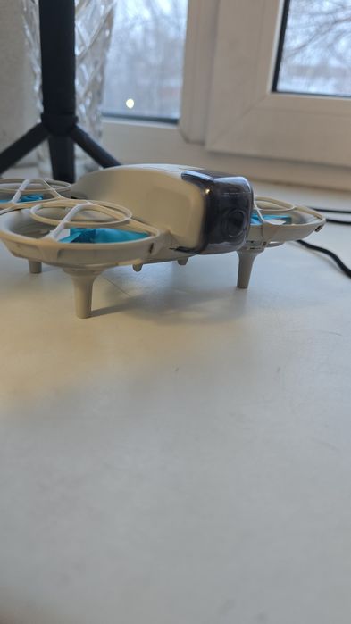 Сэлфи DJI Neo дрон 4К как новый