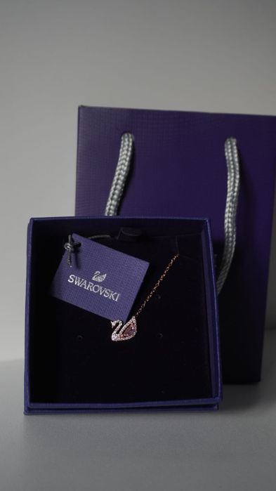 Кулон Сваровский