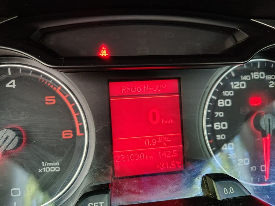 Audi A4 B8 2.0 TDI