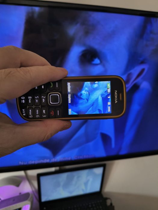 Nokia 3720c-2 ( decodat, estetica foarte buna)
