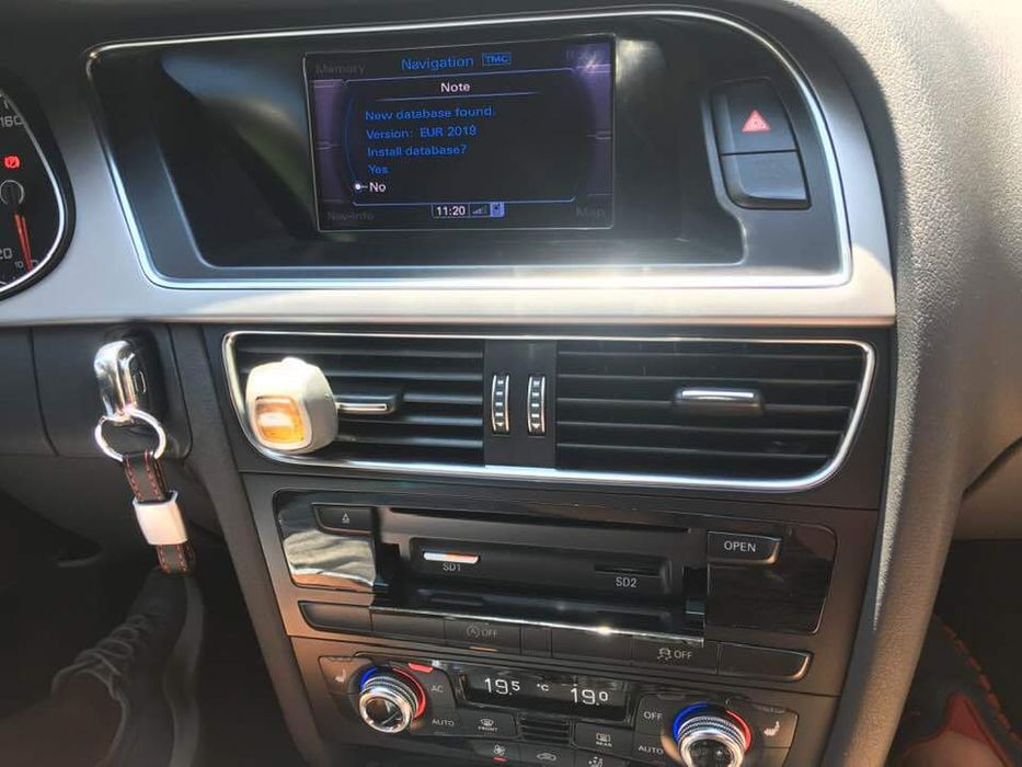 DVD ,SD Card Harta Navigatie MMI 3G Basic-Audi 2024 A4,A5,A6,A7,Q5,Q7