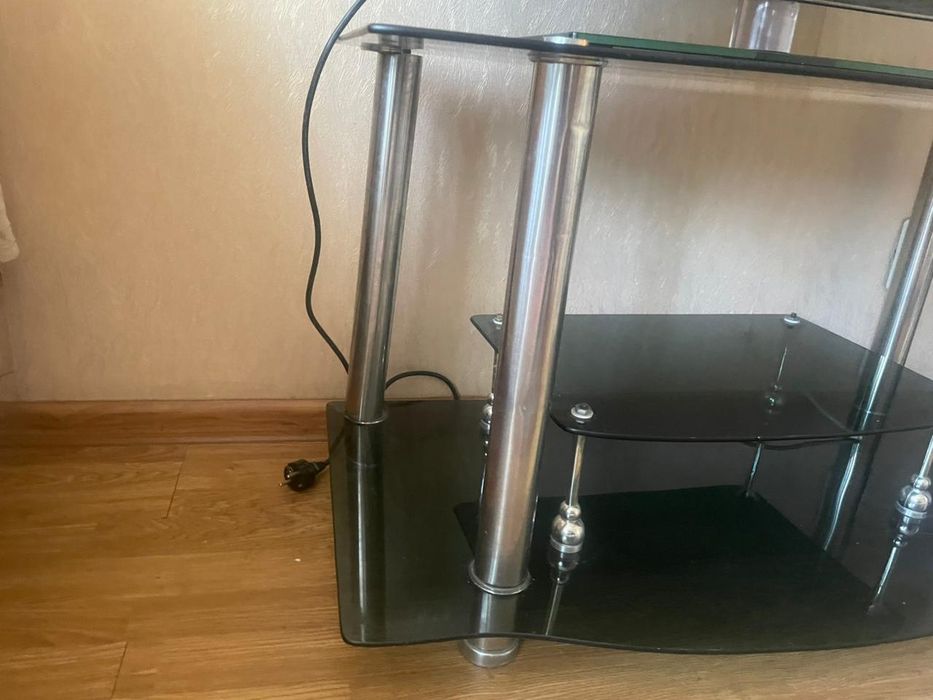 Продам телевизор