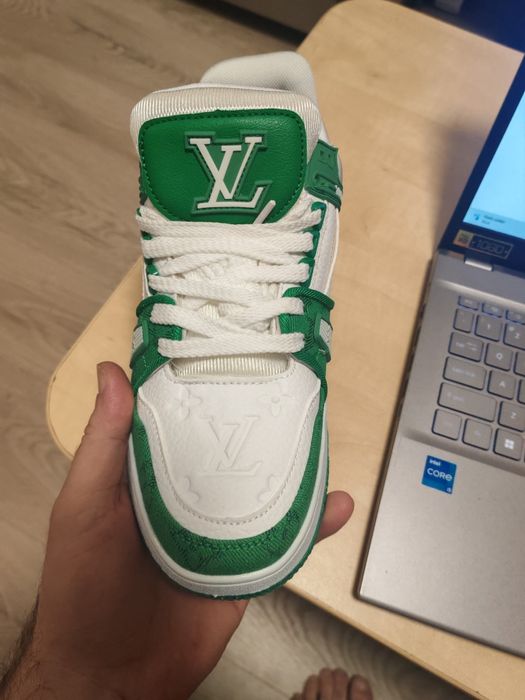 Adidași louis Vuitton