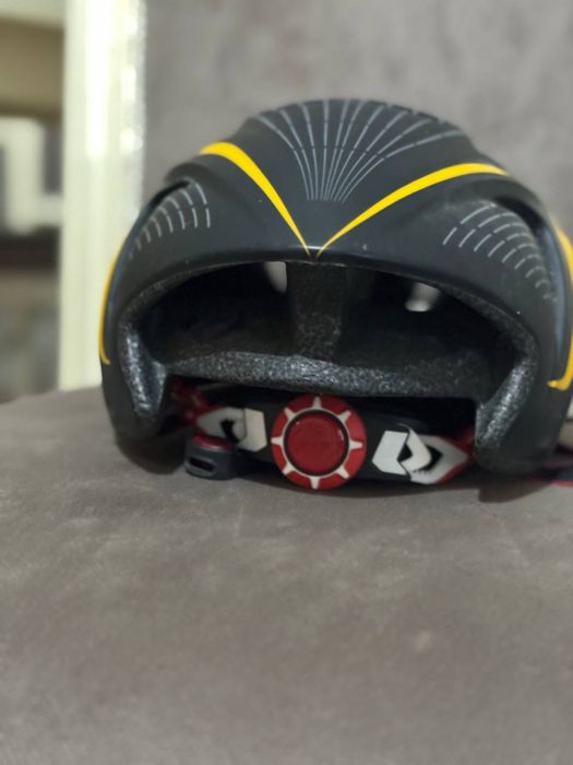 Велошлем Aero 7 ..