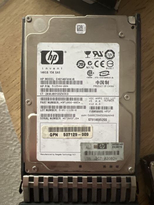 Hard disk 146GB si 72GB  15K SAS