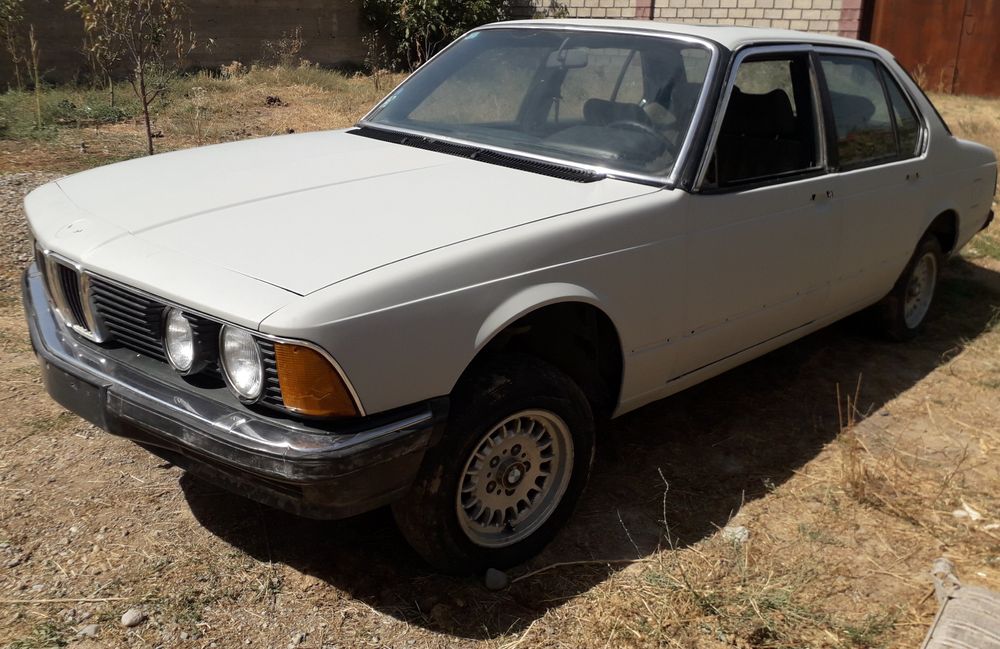 BMW E23 7 series БМВ е23 akula(акула)