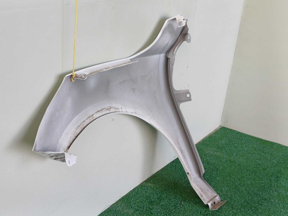 калник десен Ford Focus mk4 модел 2018-2024 г. #1004V