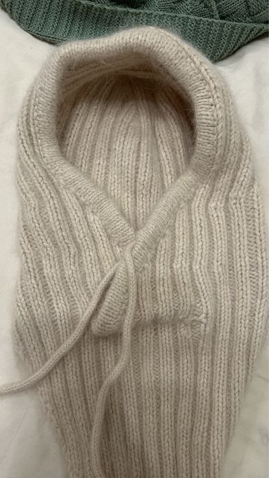 Продам капор/шапка