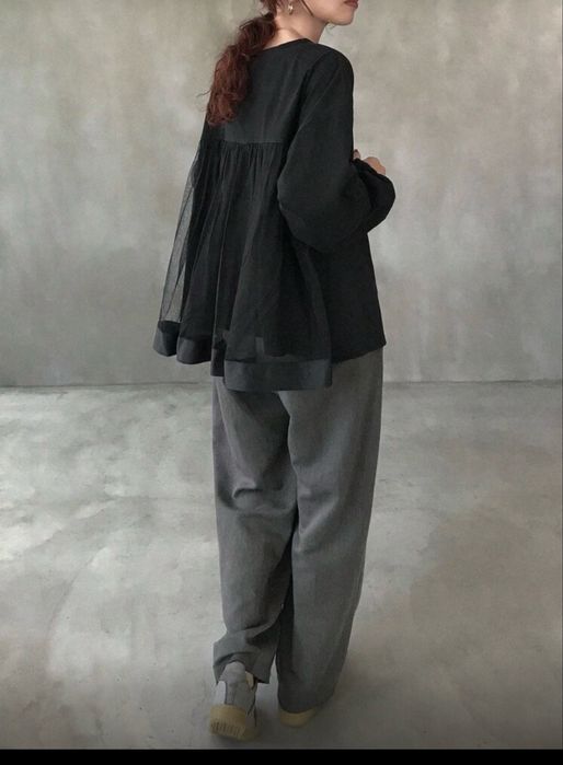 Страхотна черна блуза