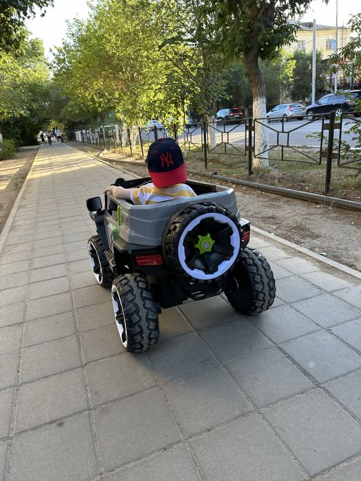 Продам электромобиль