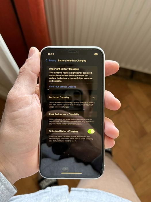 iPhone 11 128gb alb in condiție perfecta