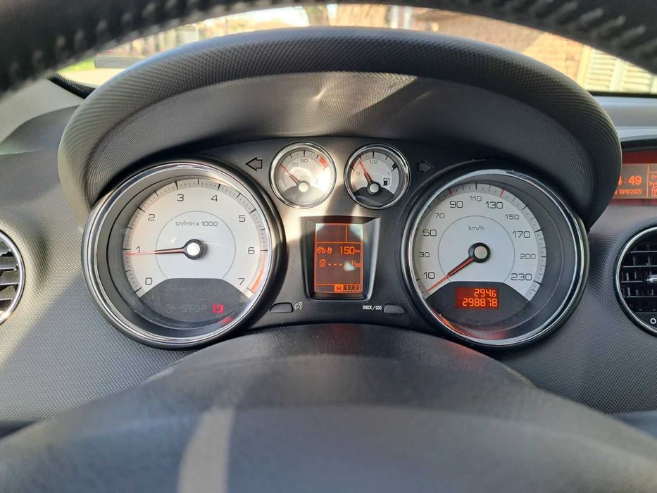 Комби Peugeot 308 sw