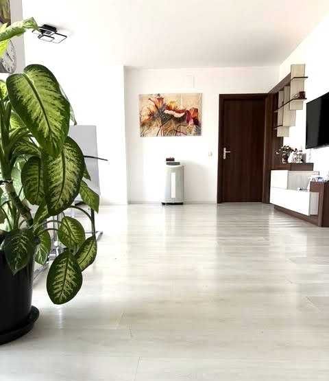 Apartament 2 camere de închiriat – FeliCity Residence, Sector 1,  Băneasa – vedere pădure, parcare inclusă