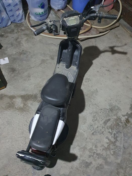 Skuter sotiladi neksus