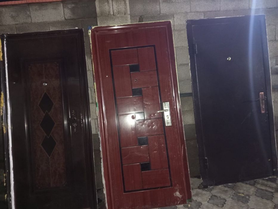 Двери.   25000тг