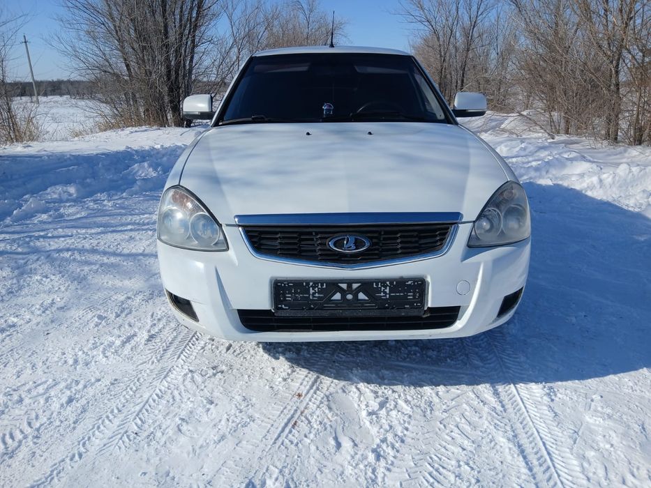 Приора хэтчбек .