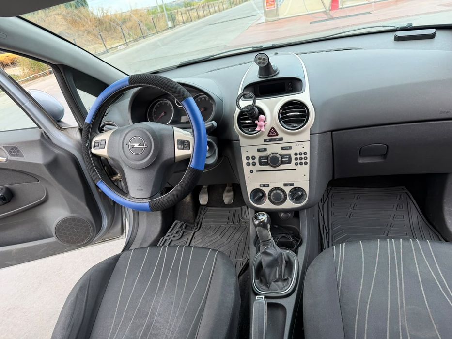 Autoturism Opel Corsa