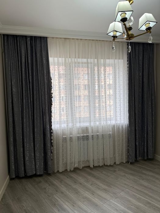 Продается шторы с тюлем 3 штуки