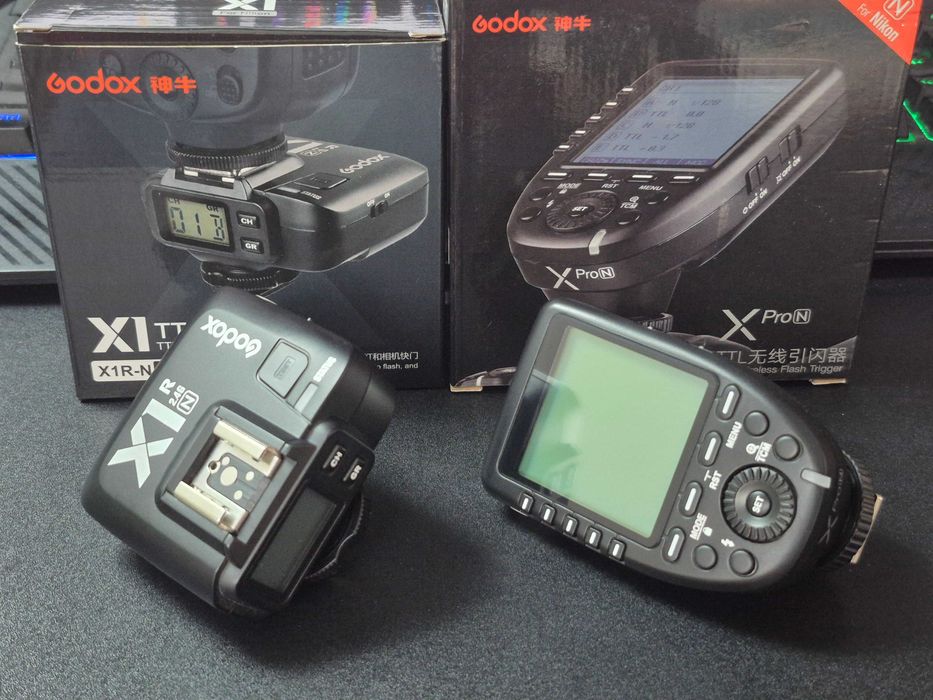 Vand echipament foto Nikon