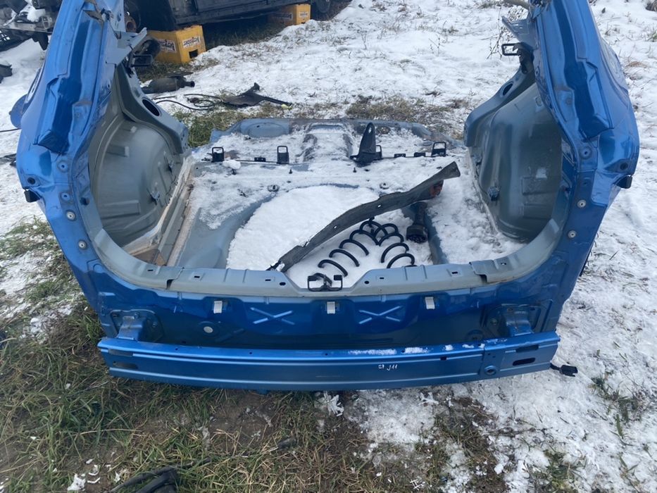 Aripa spate stanga / spate dreapta / Panou spate Nissan Qashqai J11