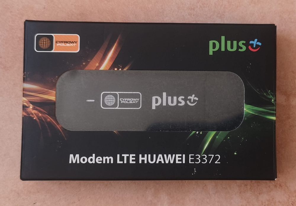 Router modem stick 4G Huawei E3372 liber de retea