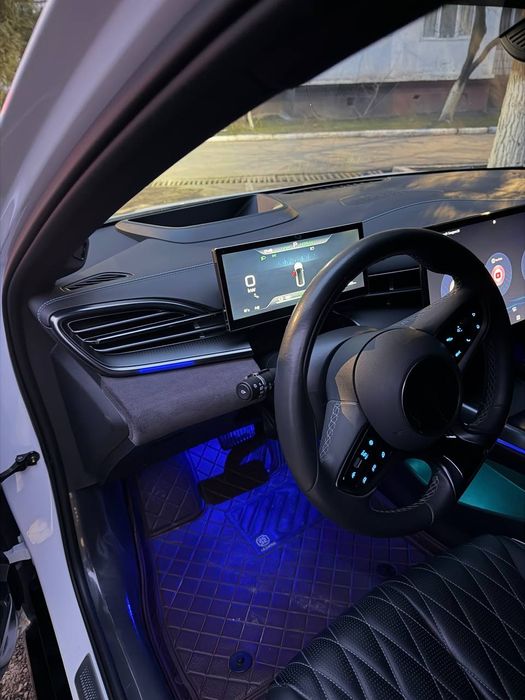 BYD Seal full машина