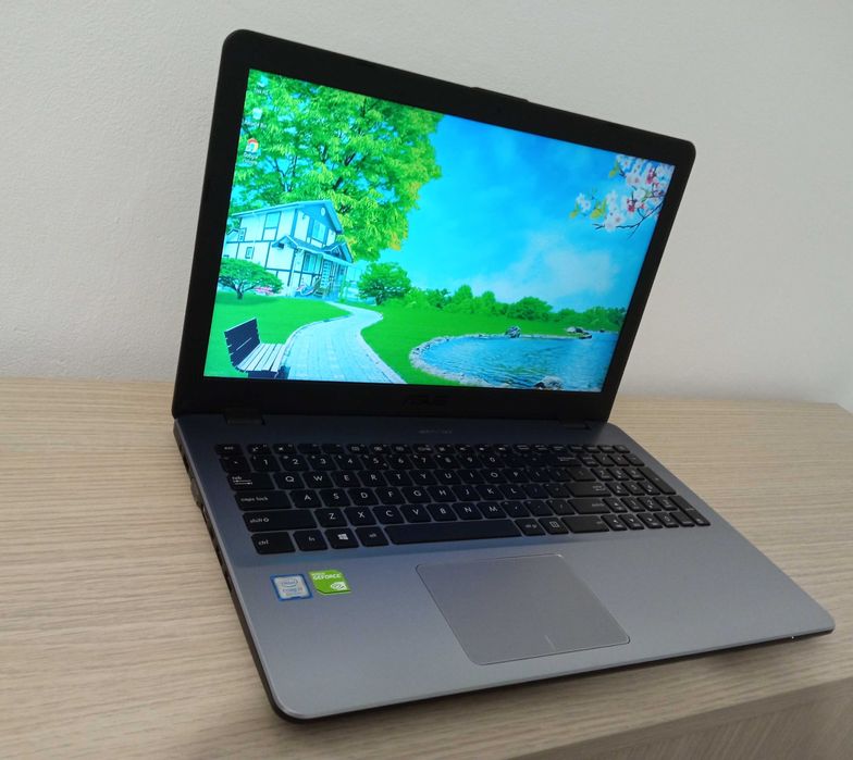 Laptop I7 ASUS GAMING SSD 512GB placa video dedicata NVIDIA 16GB ram ecran 15.6 inch 2 placi video windows 11 PRO licentiat