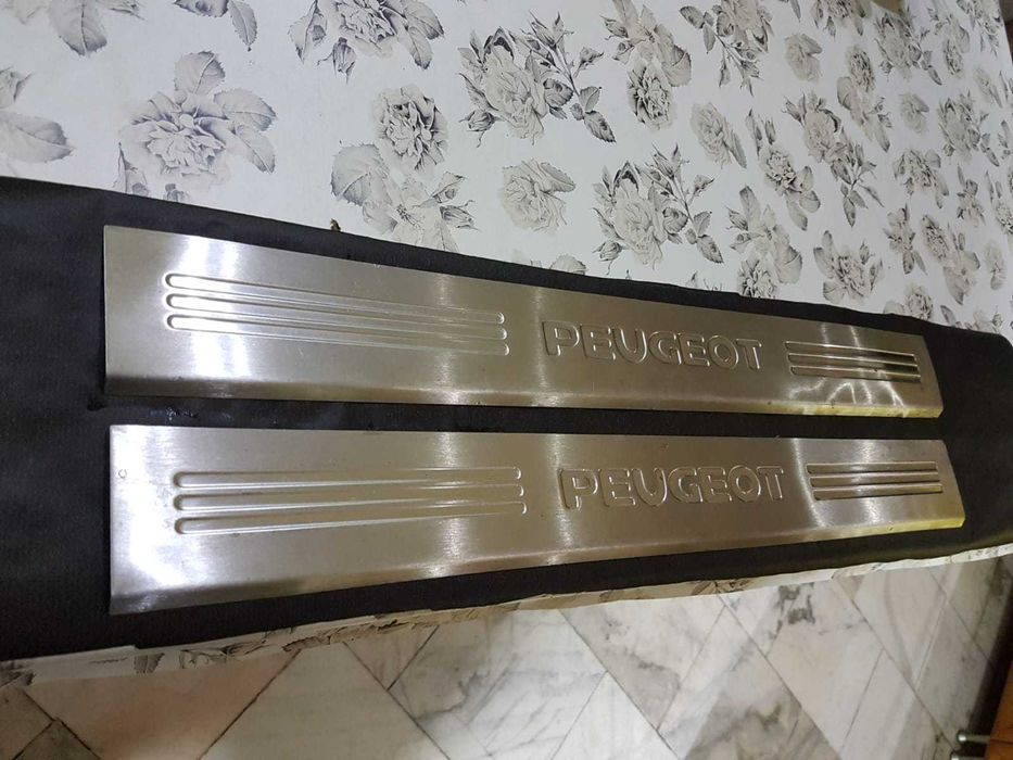 Vand placute si discuri brembo Peugeot 206 Hatchback,accesorii, piese