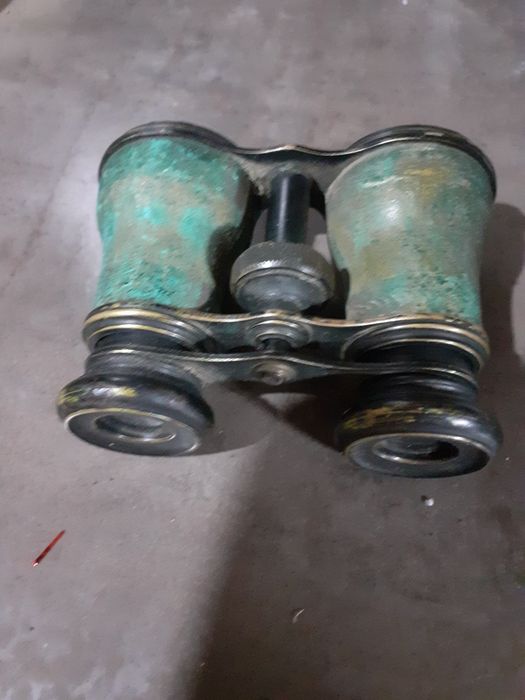 Фотоапарат   кодак. Стар  бинокъл