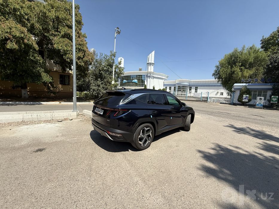 Hyundai  Tucson  2.0
