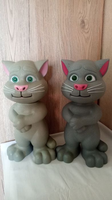 Детские игрушки. Говорящие котики.