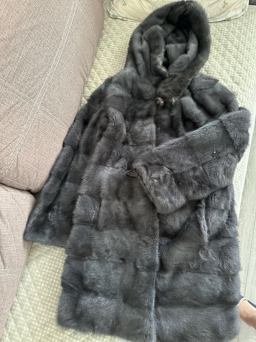 Продам норковую шубу