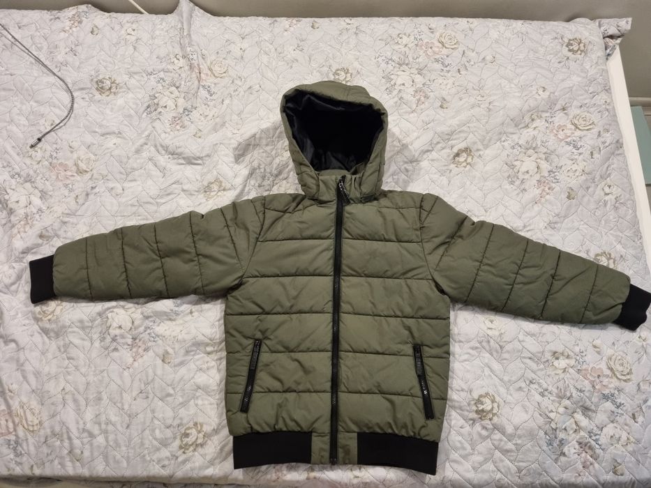 Яке H&M размер 158