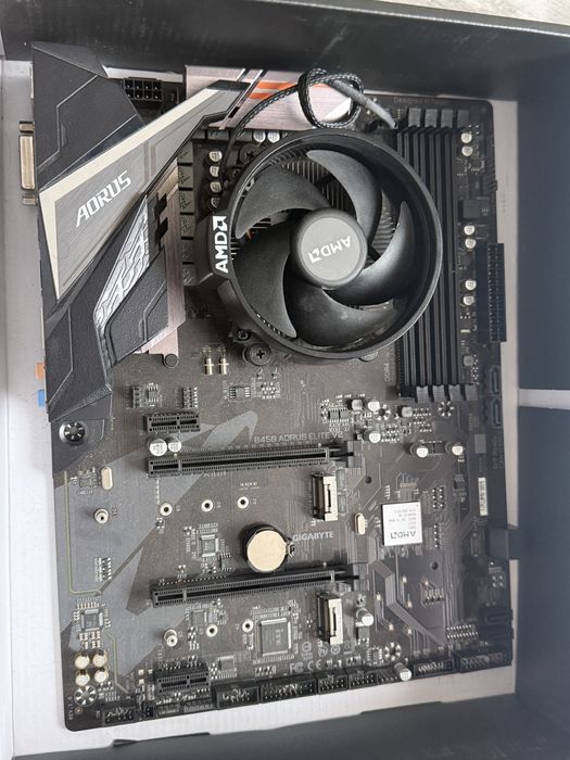 Placa de baza aorus b450 elite v2 plus procesor amd ryzen 3 1200