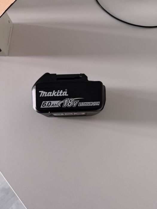 Makita 6ah Acumulatori SIGILATI