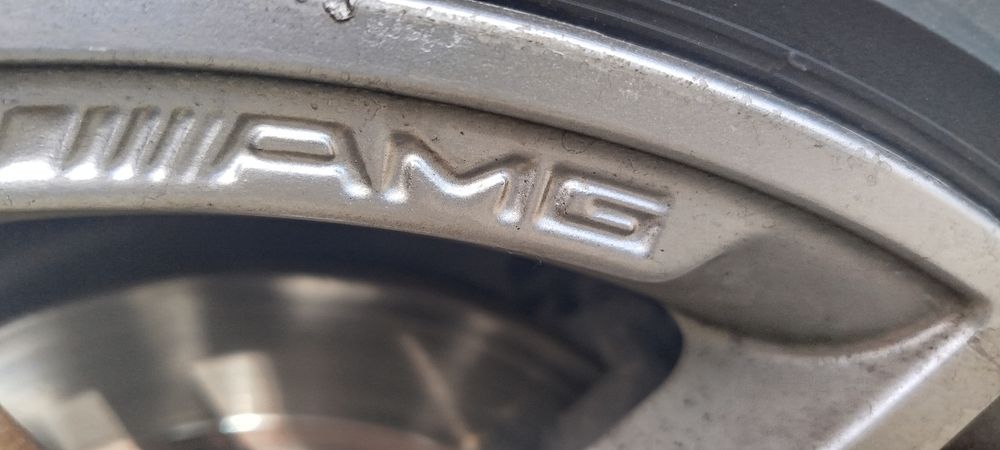 оригинални джанти за Мерцедес AMG -17ки.+ Гуми