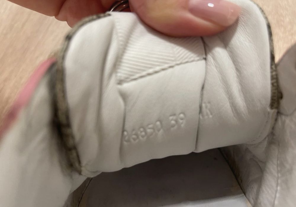 Adidas Gucci, marimea 39