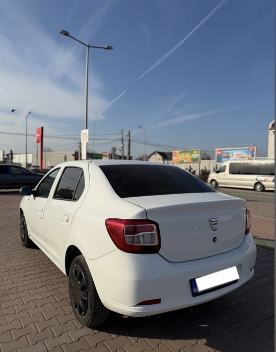 Vând Dacia Logan 2014