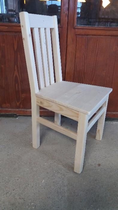 Scaun Masiv si Comod