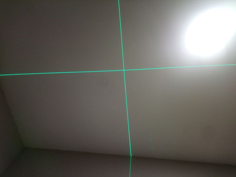 Лазерный уровень янги