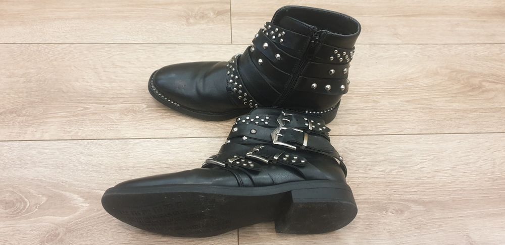 Ghete piele naturală cu ținte