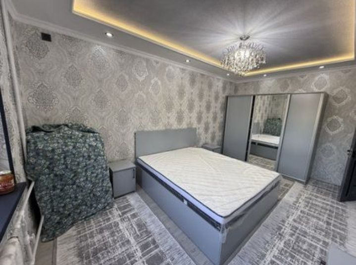 NOVZA metro oldida qizlarga kvartira.