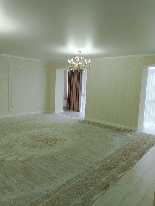 Продам 2 ком кв 105 м2 в микрорайоне Женис