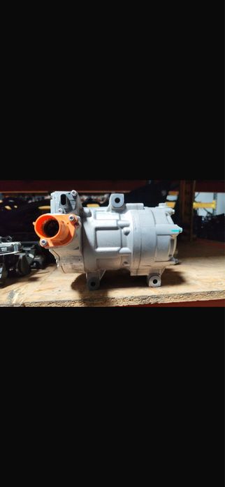 Compresor ac  peugeot 3008/ ds7 1.6 hybdrid 9840203080