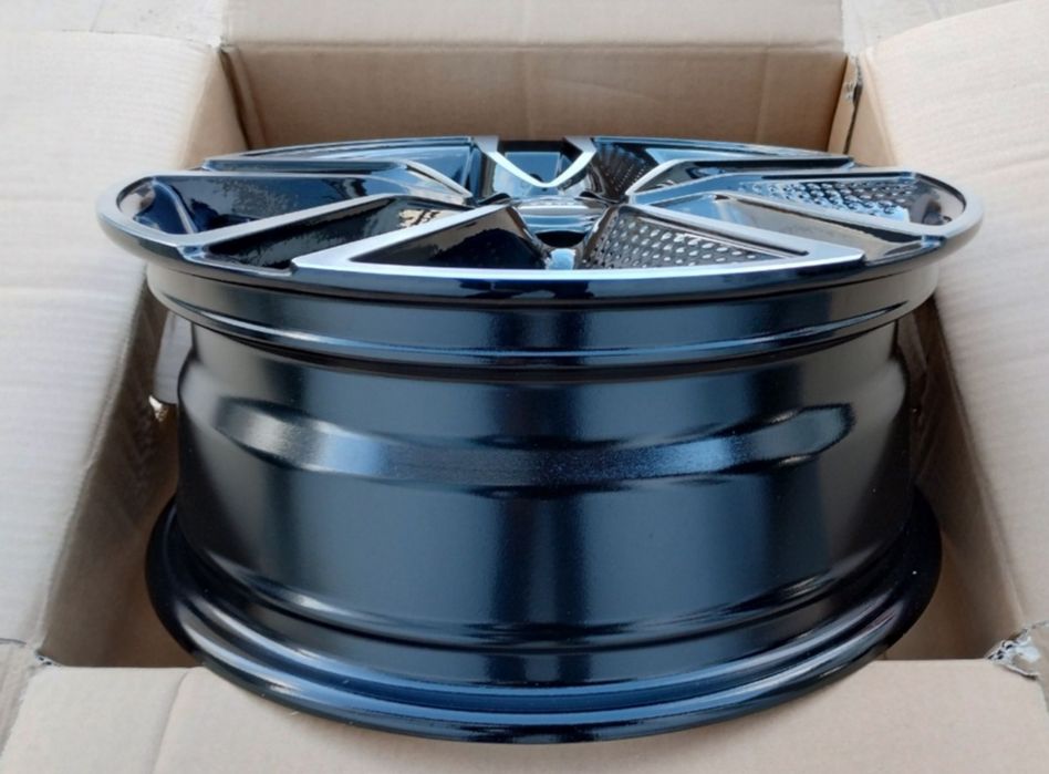 Jante R15 Hyundai Ioniq i30 ix20 Venue Coupe și XG 5 x 114.3 R15